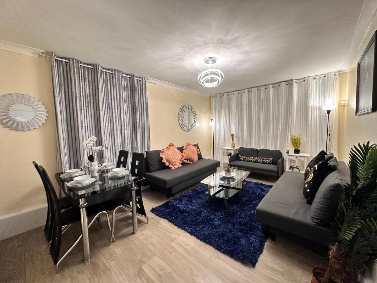 Posh 2-Bedroom, Living Room, Kitchen & 1.5 Bathroom 런던 외부 사진